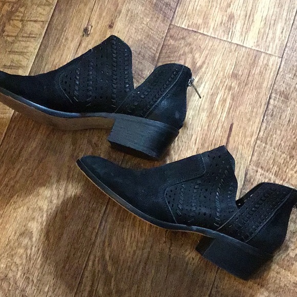 Vince Camuto Booties - Picture 2 of 5